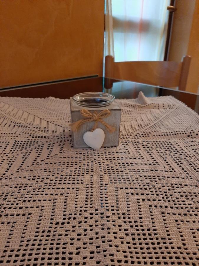 Le Chat Riant Фенис Екстериор снимка
